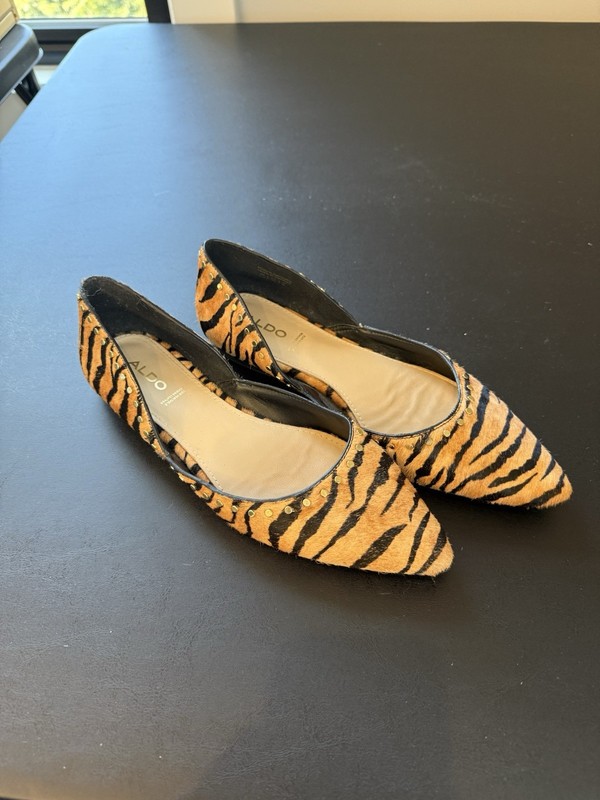 Aldo tiger print d'Orsay flats, grommet details Size 7.5