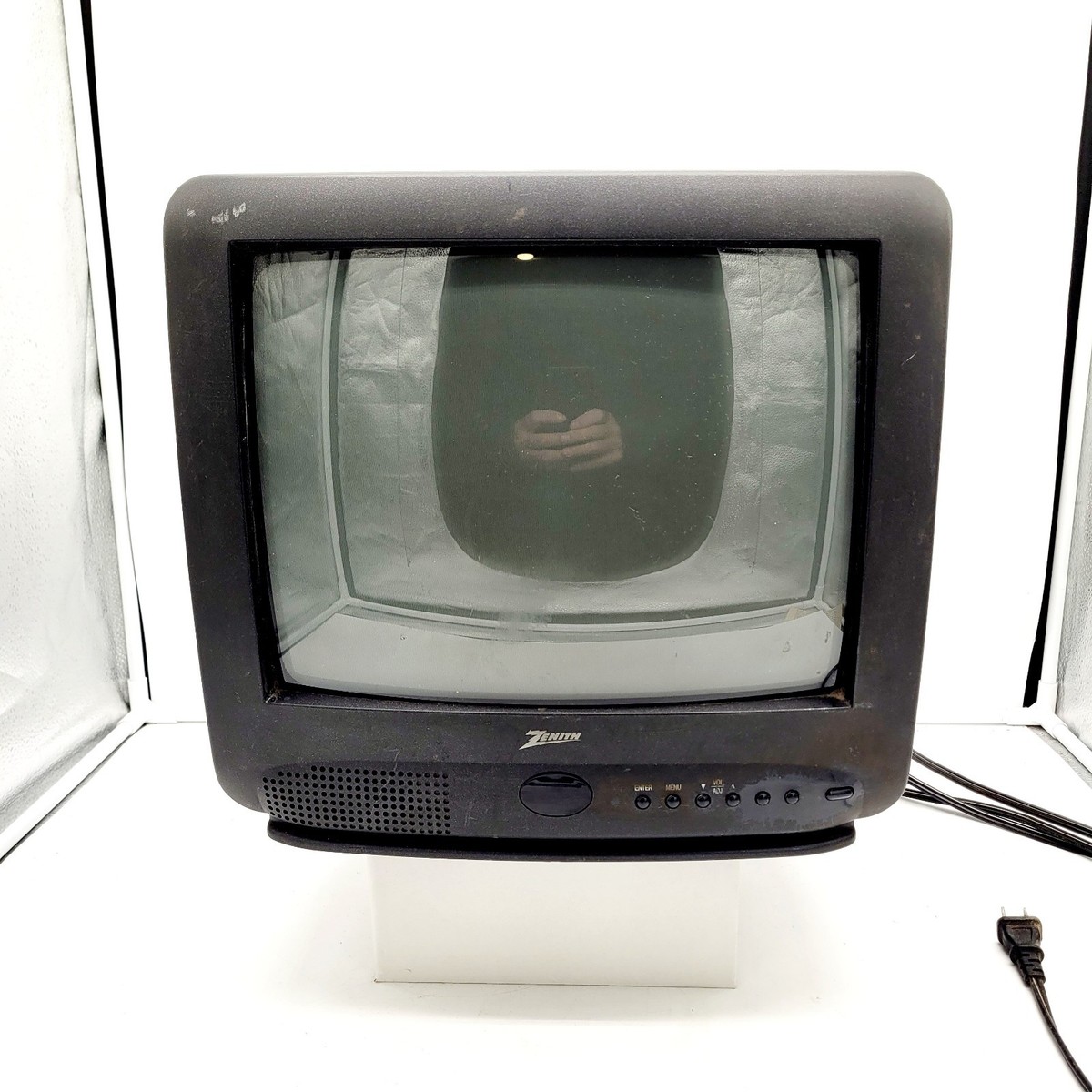 50'sアンティークテレビ Zenith 13in CRT Television Retro Gaming Monitor Model # SY1324S