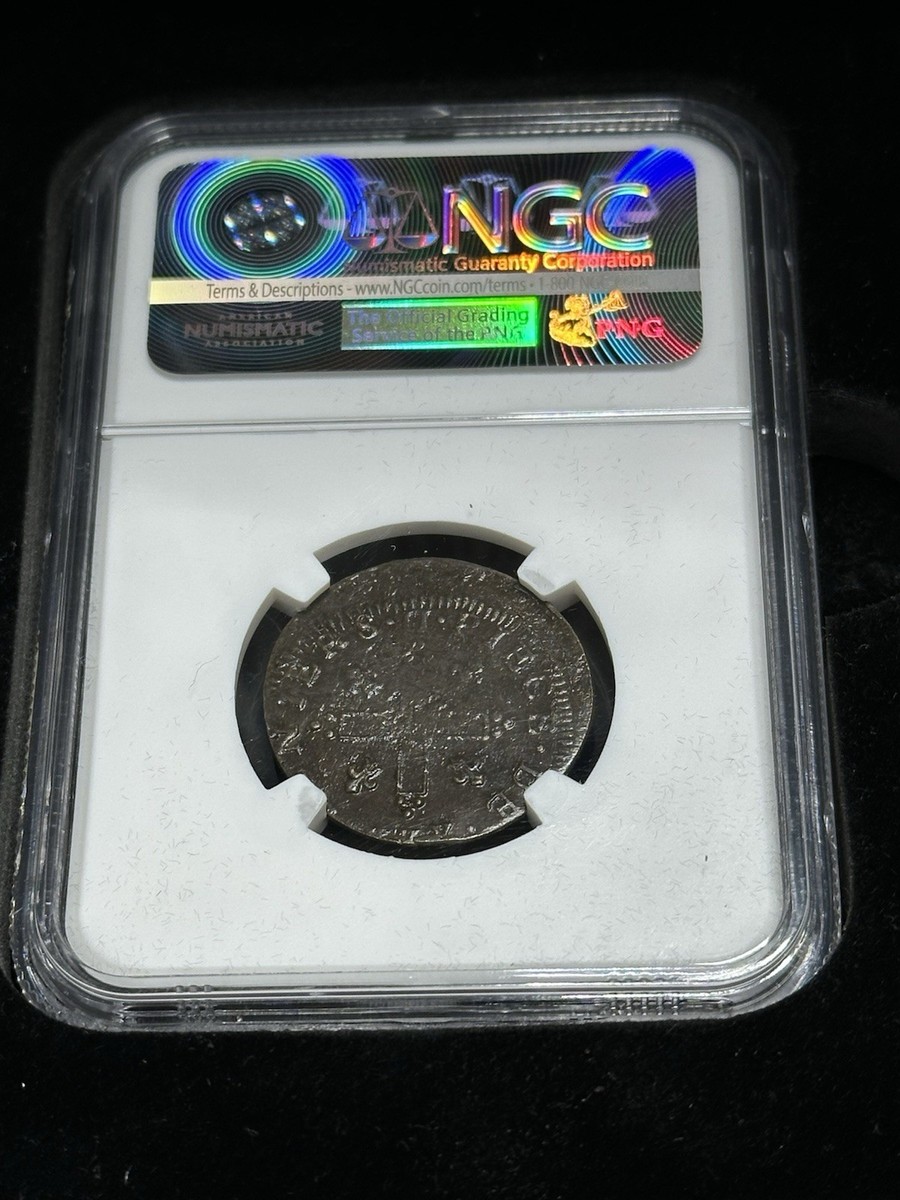 18th Century Musketeer 1711 D Coin From The New World Hoard in Box