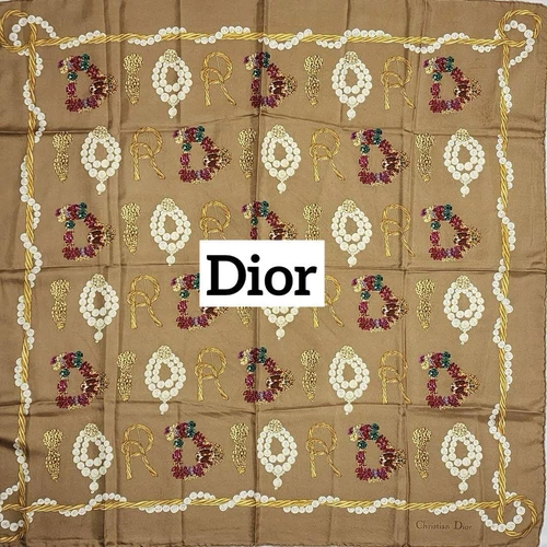 Foulard Christian Dior marron 85 cm x 87 cm accessoire femme occasion