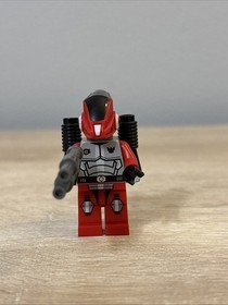 Red Robot Sidekick 70708 70702 Galaxy Squad Space LEGO&reg;  Minifigure