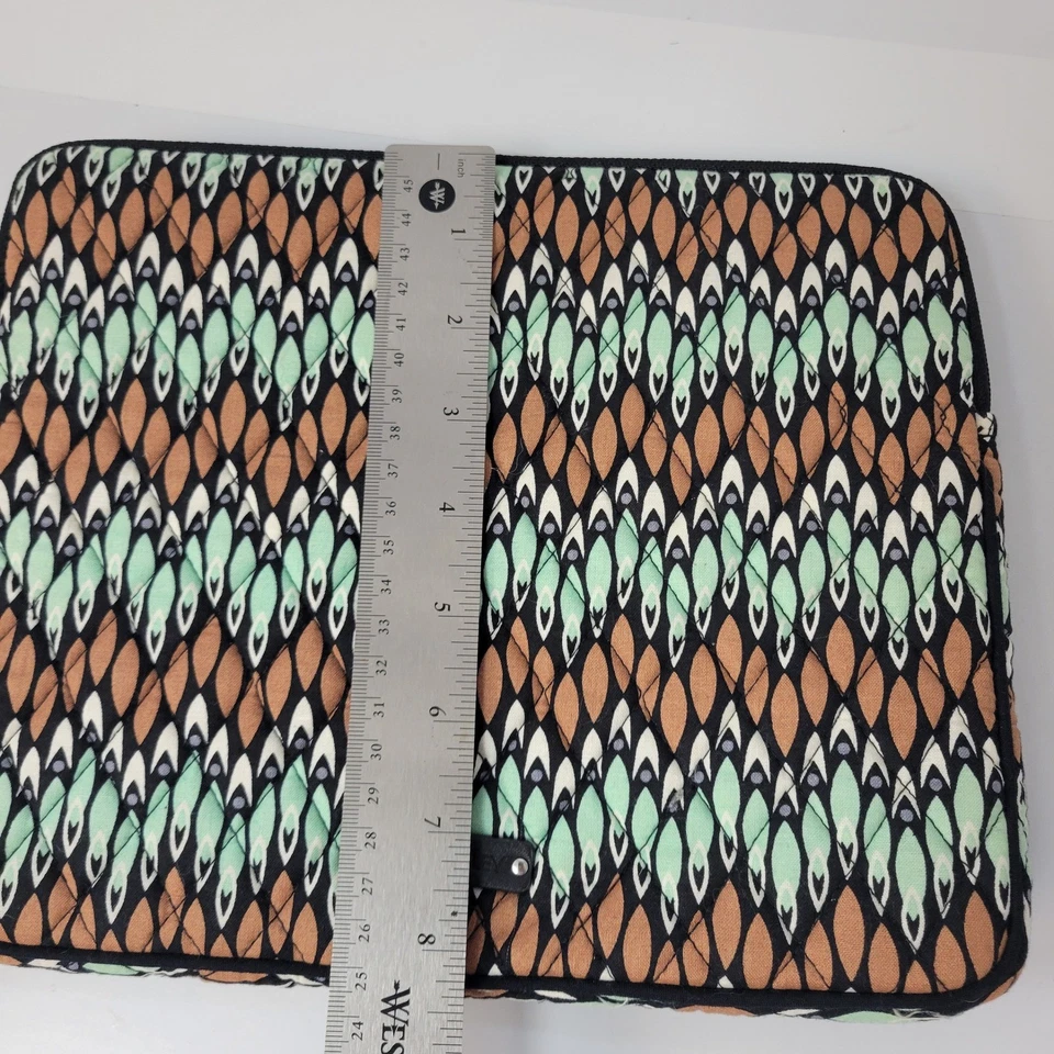 Vera Bradley Tablet Capa Bolsa Bolsa Sierra Stream Acolchoada Ikat Trabalho Escolar - Imagem 4 de 4