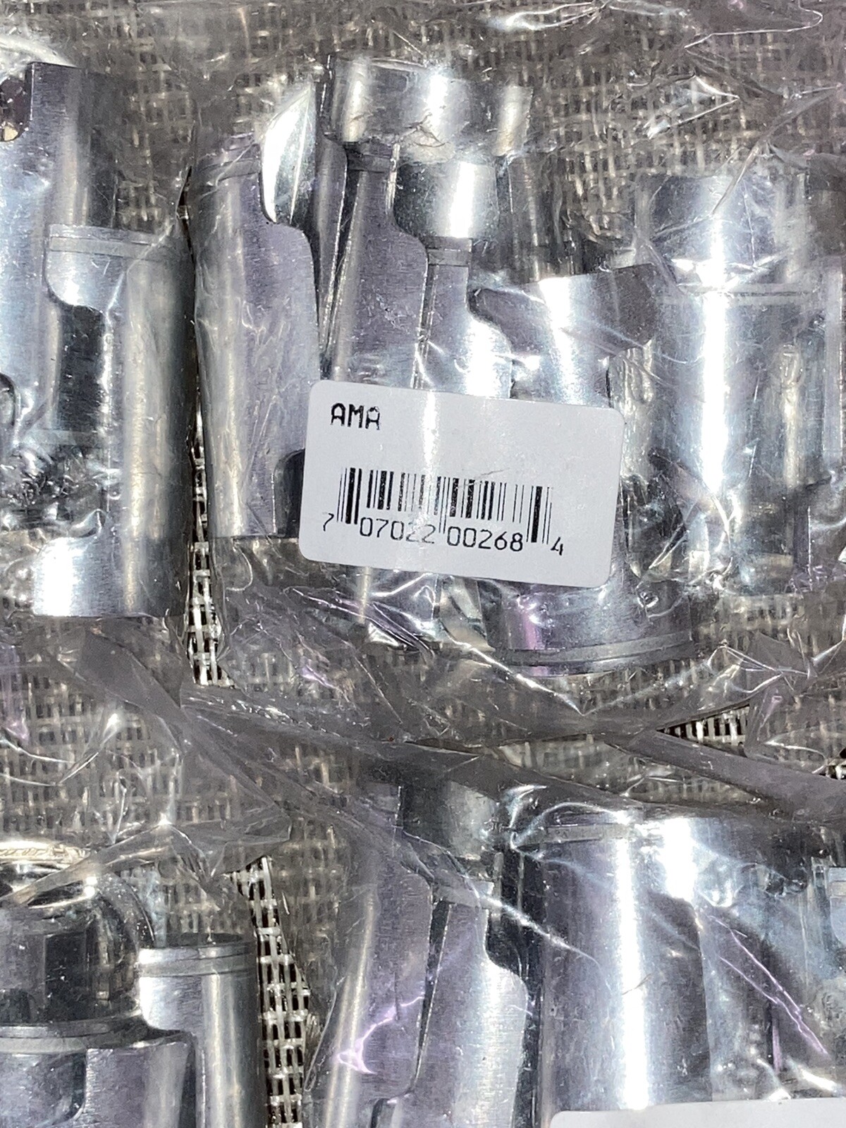 32 SHELF CLIPS (8 Packs of 4) Nexel Aluminum Clips with Retaining Rings