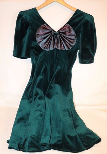 DBY green velvet dress size 3 green velour Holiday party dress - Picture 2 of 8