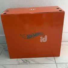 Hot Wheels id Smart Track Starter Kit, Bluetooth App Interactive + 13 EXTRA CARS