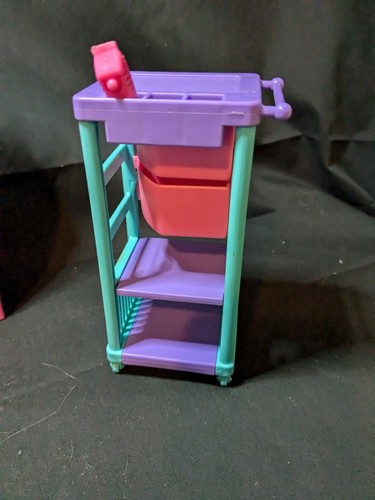 Vintage 1994 Barbie So Much To Do Pretty Pet Parlor With Some Accessories - Picture 6 of 7