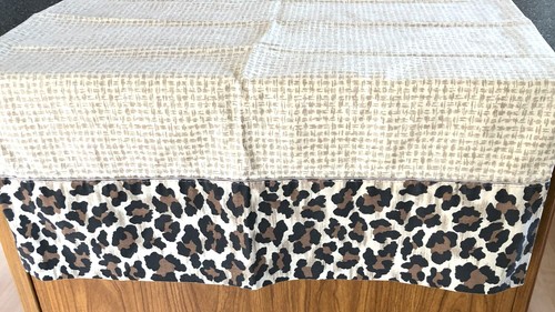 Twin Bottom Sheet and Pillowcase - Shades of Brown, Pillowcase Partly Animal Pri - Picture 6 of 6