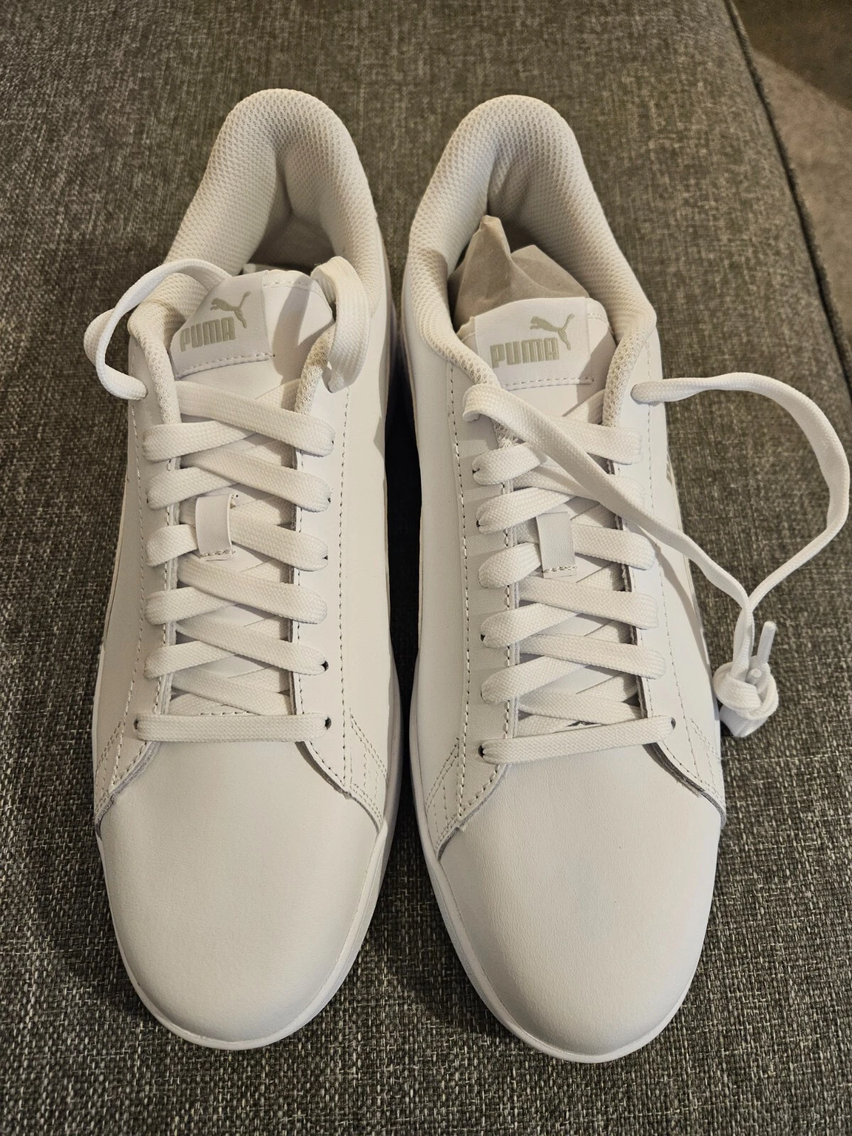 Puma smash v2 L scarpe da ginnastica scarpe sportive unisex. Bianco. UK taglia 11. Nuovissimo