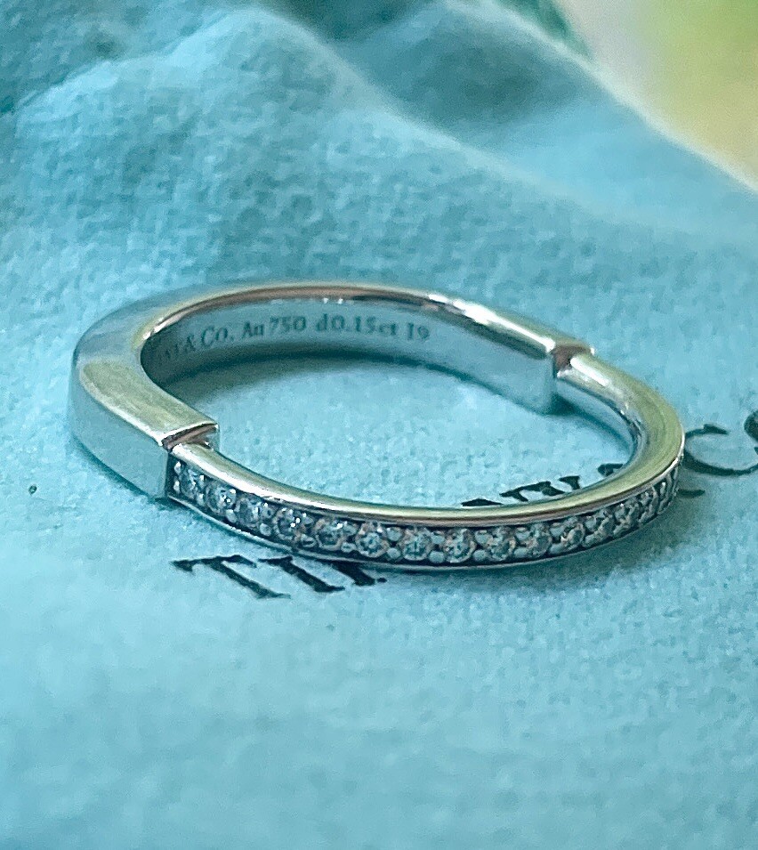 Tiffany & Co Diamond White Gold 750 Lock Wedding Band Ring 6.75