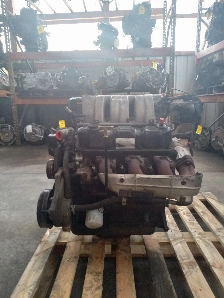 Used Engine Complete Assembly fits: 1999 Dodge Caravan 6-201 3.3L VIN R 8th digi Foto 4 de 4