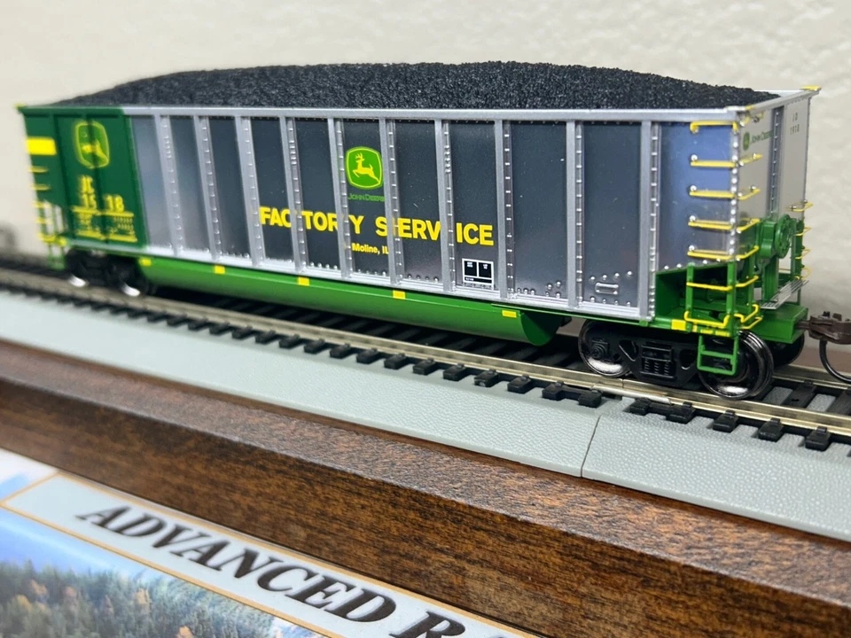 JOHN DEERE BETHGON COAL HOPPER PLATED set of 5 w/LOADS -HO SCALE NEW RARE - Image 3 of 4
