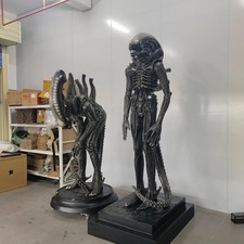 Alien Big Chap Xenomorph Life Size Statue Movie Replica Collectible Display Prop