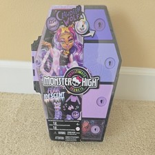 Monster High - Skulltimate Secrets Fearidescent - Clawdeen Wolf - HNF74