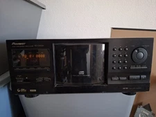 Pioneer PD-F1009 300 + 1 Disc CD Changer Compact Disc Player Tested