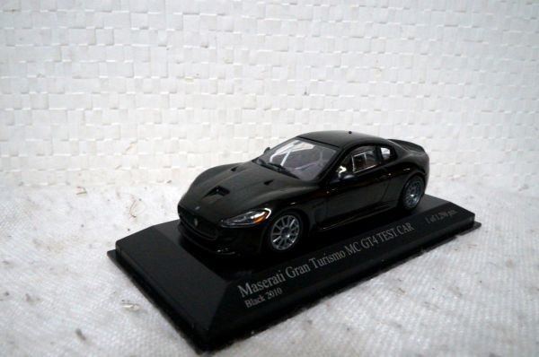 ミニカー Maserati MC GT4  1 of 1,584 pcs s-l400.jpg