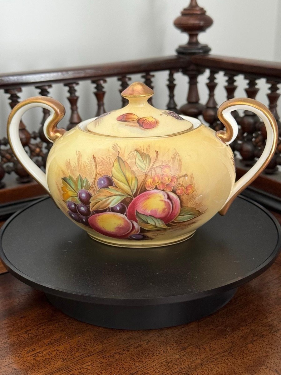 VINTAGE AYNSLEY ORCHARD GOLD FINE BONE CHINA COVERED SUGAR BOWL Signed D  Jones