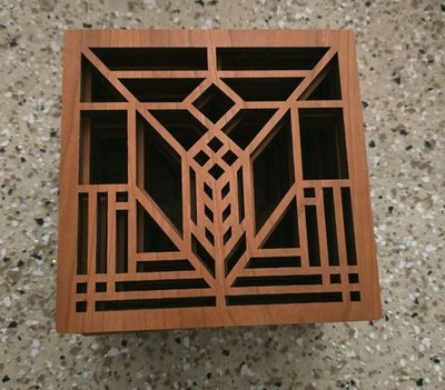 Frank Lloyd Wright Lake Geneva Inn Wisconsin Hardwood Trivet Made USA No Box