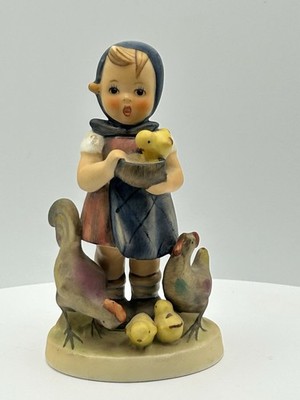 Vintage Goebel Hummel Feeding Time Figurine 199/0 TMK4 Three Line Mark 4.5''