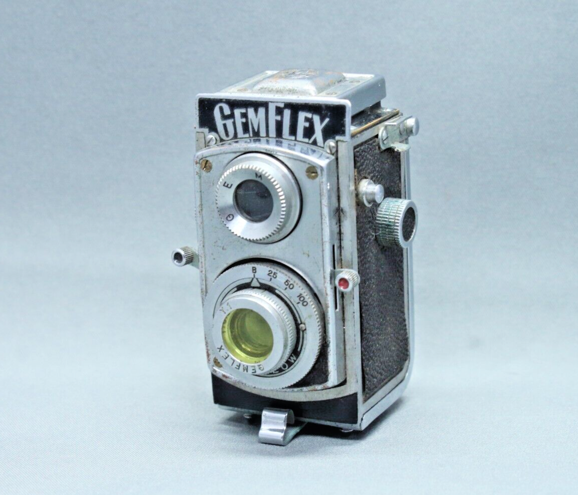 Gem Flex I Subminiature Camera Showa Optica Work 25mm f/3.5 TLR