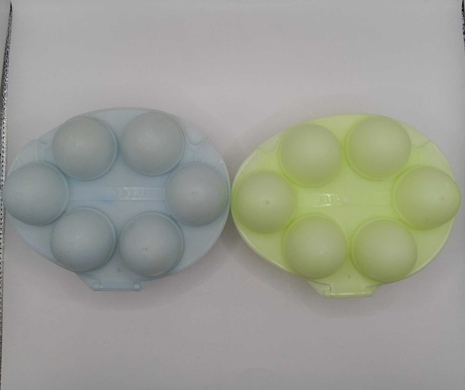2 Vintage Oval Jello Jiggler Easter Egg Molds Smooth Blue & Yellow (Lot