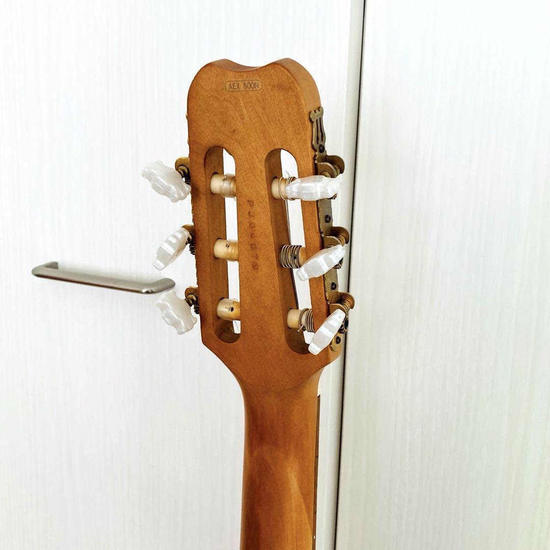 Electric Acoustic Guitar Yamaha AEX500N Natural with Soft Electric Acoustic Guitar Yamaha AEX500N Natural with Soft