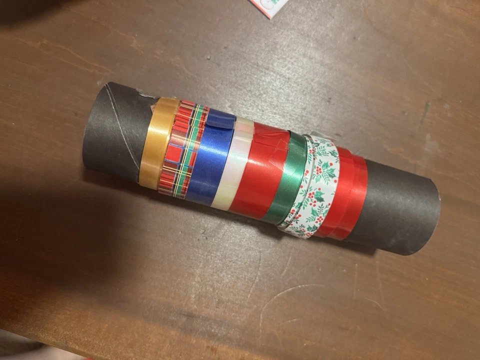 Etiquetas con nombre de Navidad, cinta rizadora, lazos, lote de papel de regalo vacaciones Foto 4 de 4