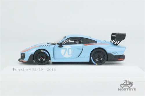 MINICHAMPS 1:64 PORSCHE 935/19 2020 /MARTINI RACING Diecast Car - Picture 3 of 15