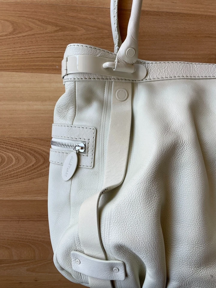 Bolso de hombro Jill Stuart de cuero marfil Foto 3 de 4