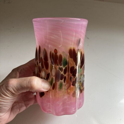 Juego de 2 vasos de vidrio artísticos artesanales firmados diseño salpicaduras rosa ámbar COMO NUEVO - Imagen 4 de 7