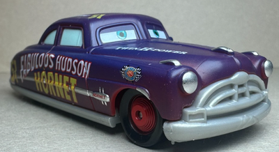 ディズニー HADSON HORNET Mattel Disney Pixar Cars Color Changers Fabulous Hudson Hornet Doc