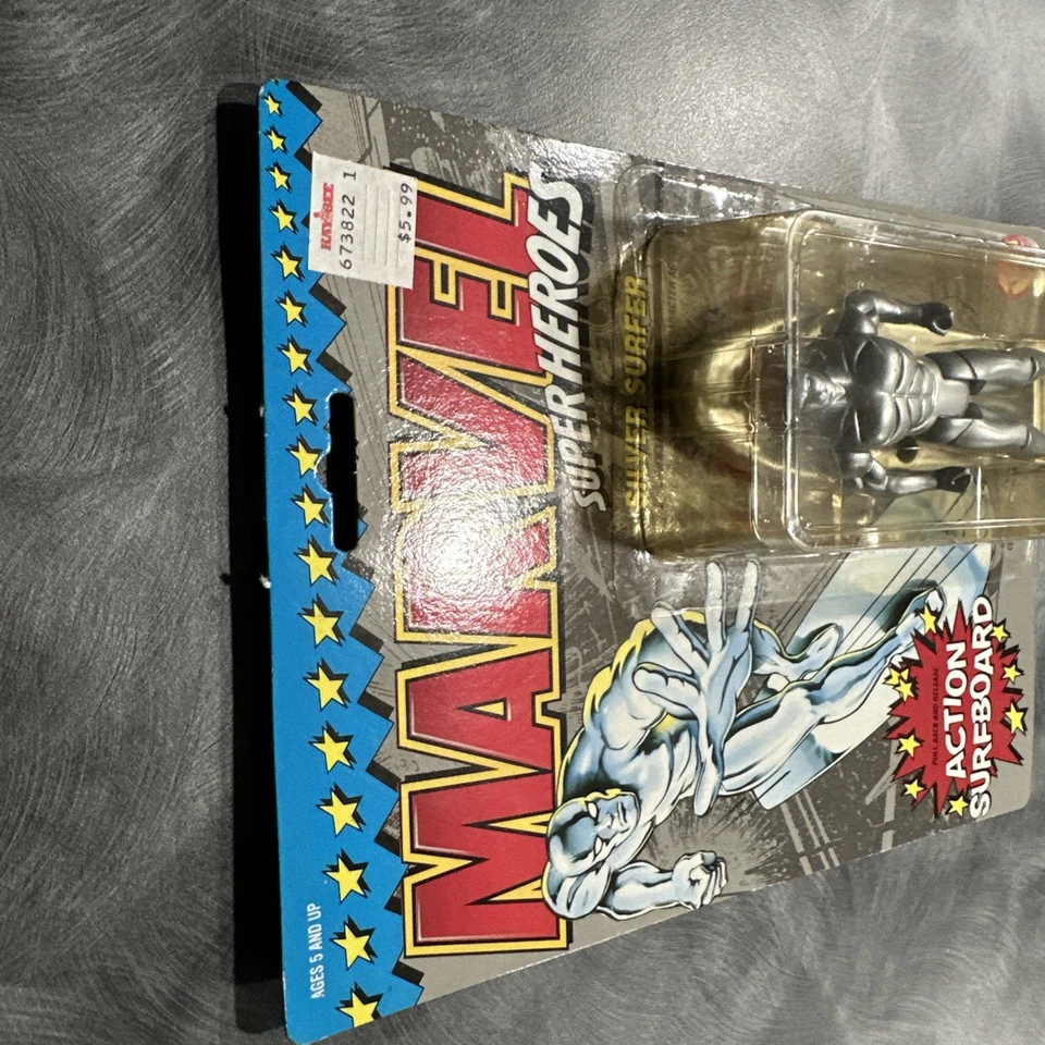 Figura de acción Toybiz The Silver Surfer Marvel Super Heroes 1990 ENVÍO GRATUITO Foto 3 de 4