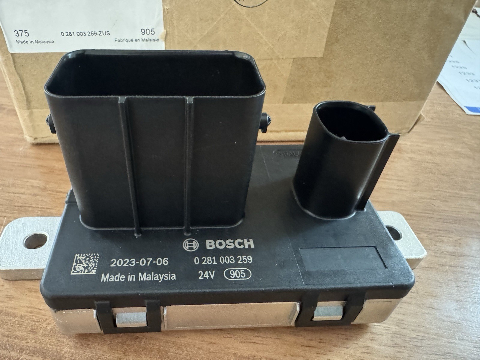 Bosch 0 281 003 259-ZUS 24V Heater Glow Plug Control Module 0281003259