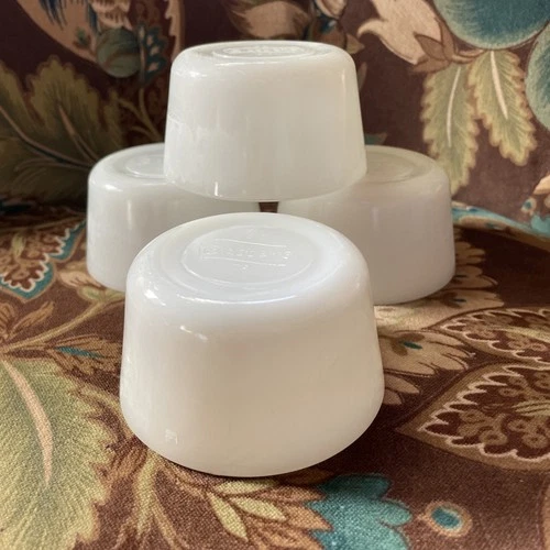 Set Of 4 Vintage 1950s Glasbake Milk Glass Custard Cups Bowls Ramekins #78