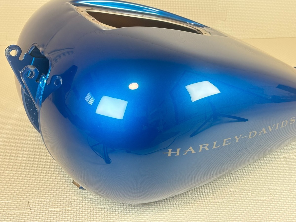 美品　Harley Davidson 2004年FXSTD 純正タンク 希少 Harley Davidson OEM Gas tank 2004 04 FXDX Dyna Club Style Super