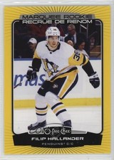 2022-23 O-Pee-Chee Marquee Rookie Yellow Border Filip Hallander #565 0v2l