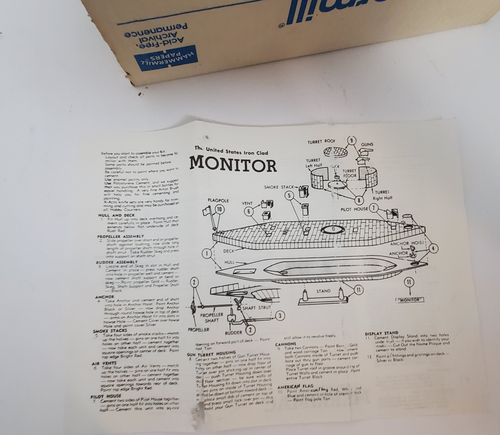 Life-Like Hobby Kits Model Kit #09257 The Monitor and the Merrimac Iron Clads - Picture 9 of 11