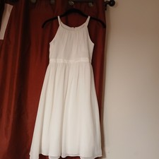 Girl's Bridesmaid/Flower Girl white Dress Size 12 David's Bridal