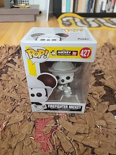 Funko Pop! Vinyl: Disney - Mickey Mouse (Firefighter) #427
