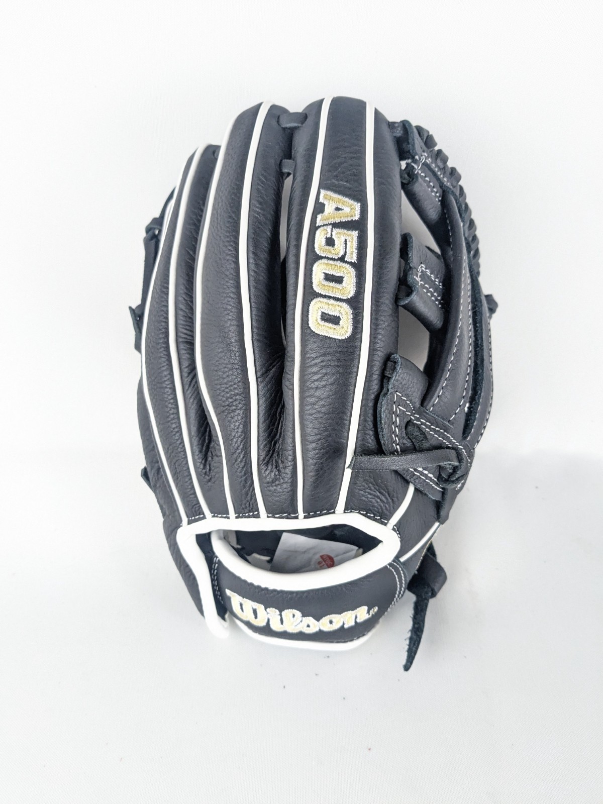 Black White Right Hand Throw Nwt