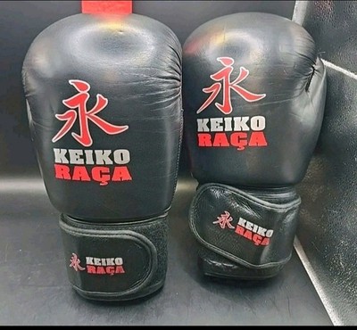 Keiko Raca 14oz Black Boxing Gloves