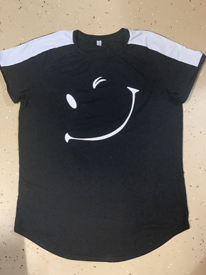 Wink Smiley Face Women Large Black / White T Shirt OC Order Plus Lightweight Top