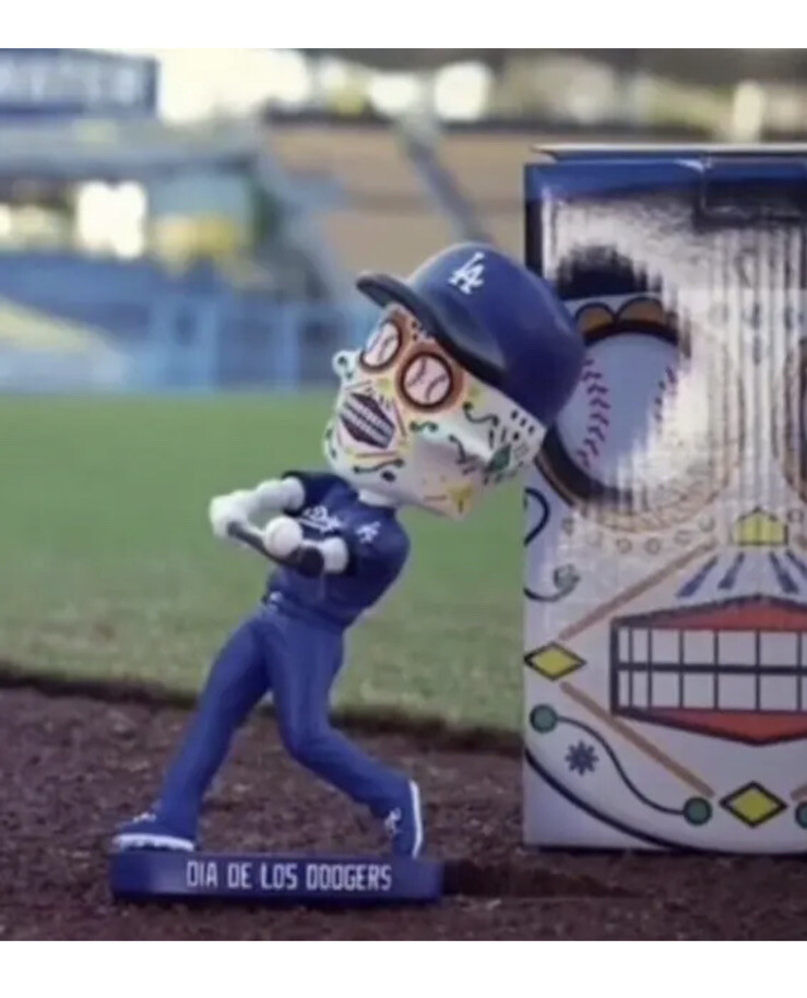 ドジャース　ボブルヘッド人形 DIA DE LOS DODGERS Los Angeles Dodgers Dia De Los Dodgers Bobblehead 2022 NIB SGA | eBay
