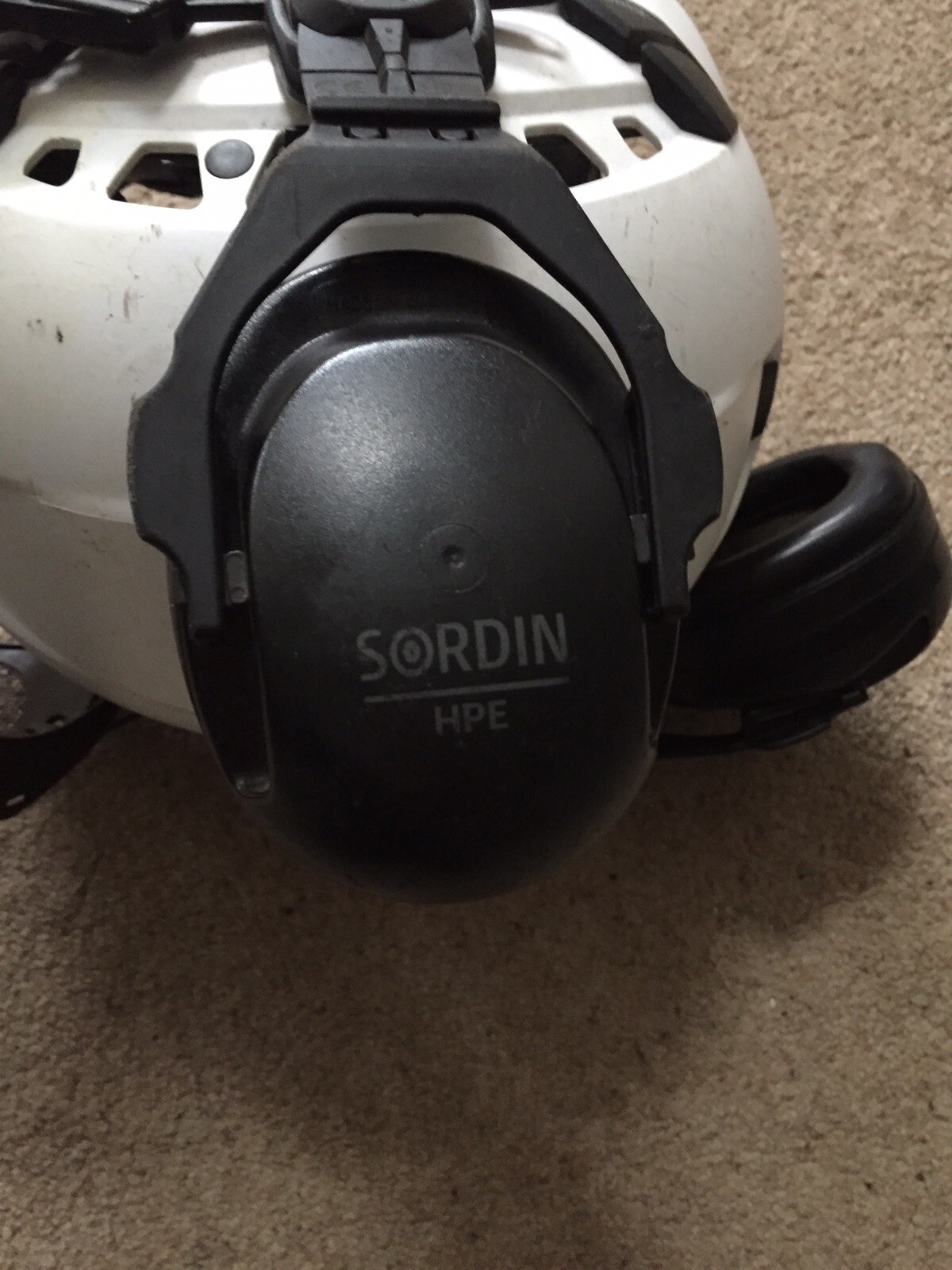 Petzl vertex vent tree climbing helmet PPE visor ear muffs arborist