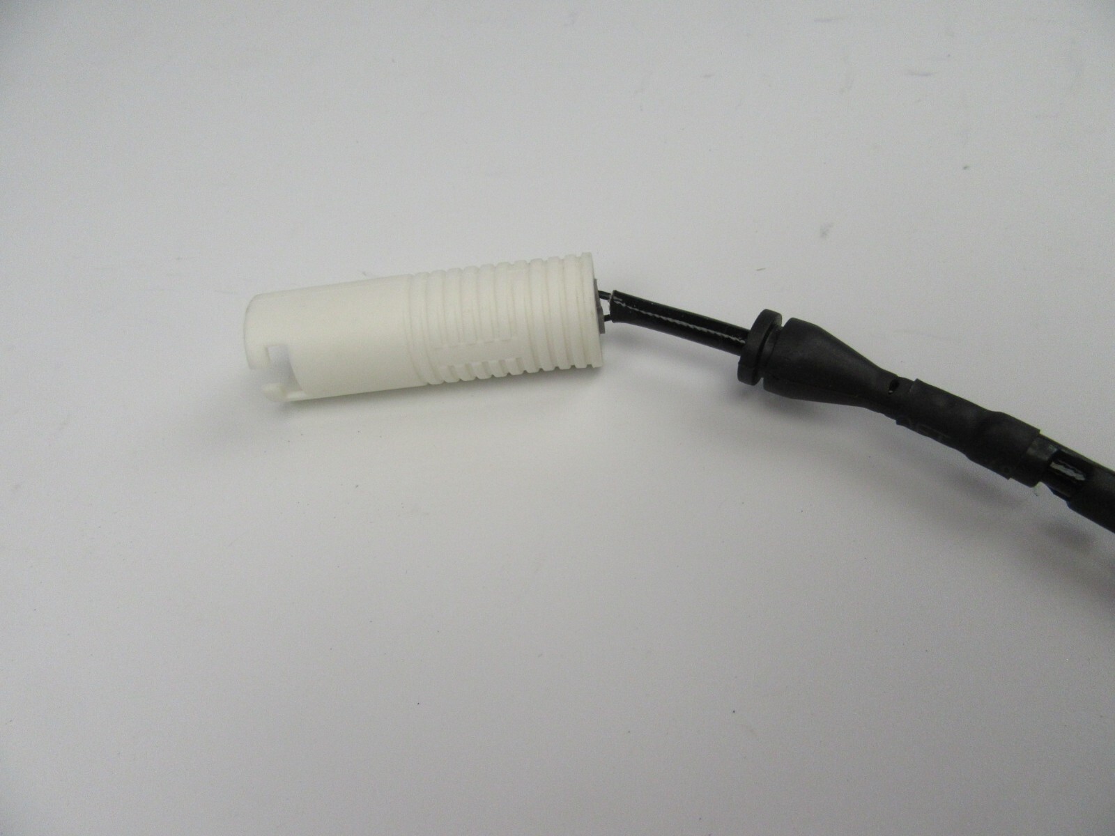 Rolls-Royce Phantom Drophead 2002-2012 Front Brake pad wear sensor