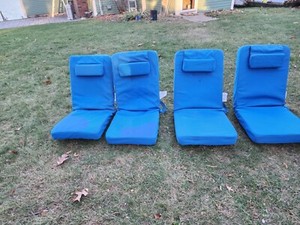 West Marine Go Anywhere Boat Chair/Cushions Set of 4.