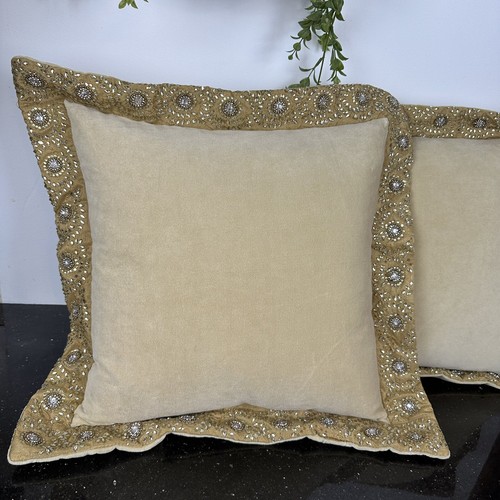 Throw Pillow Tahari Home Gold Silver Beaded Decorative Square Shams 19” Set Of 2 - Picture 2 of 14