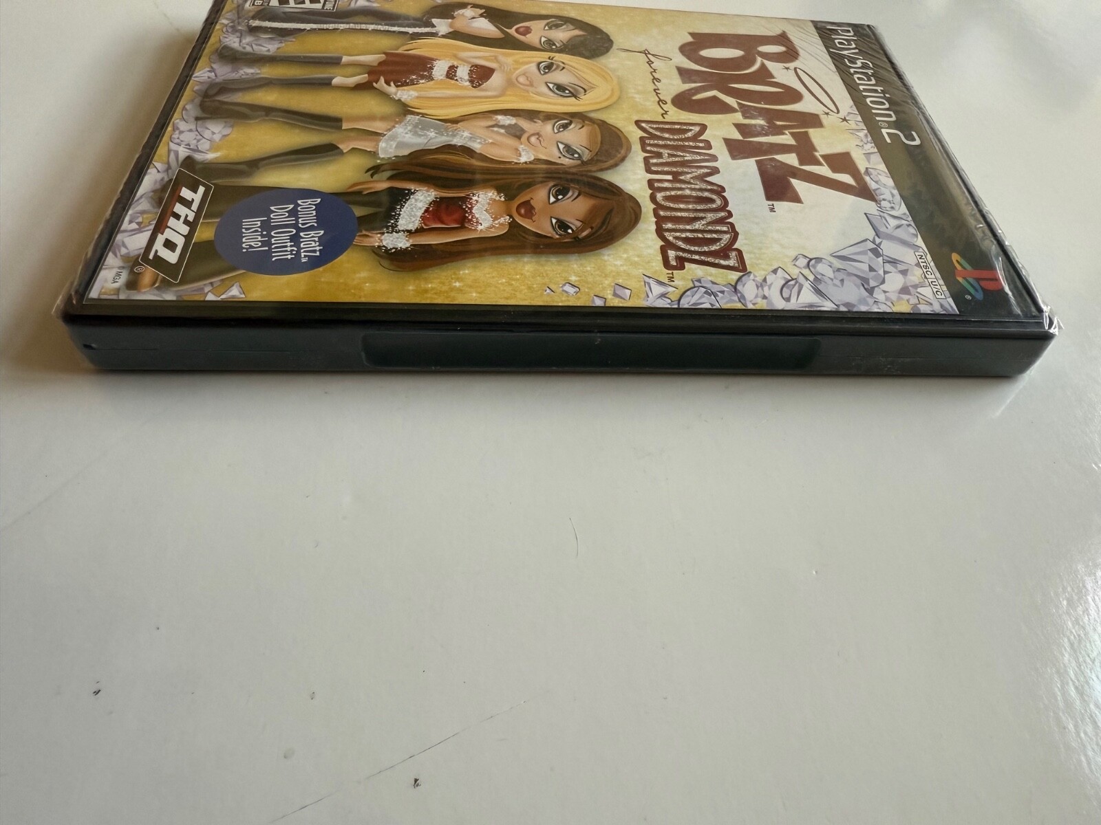 Bratz: Forever Diamondz (Sony PlayStation 2, 2006) PS2 with Bonus Outfit New OOP