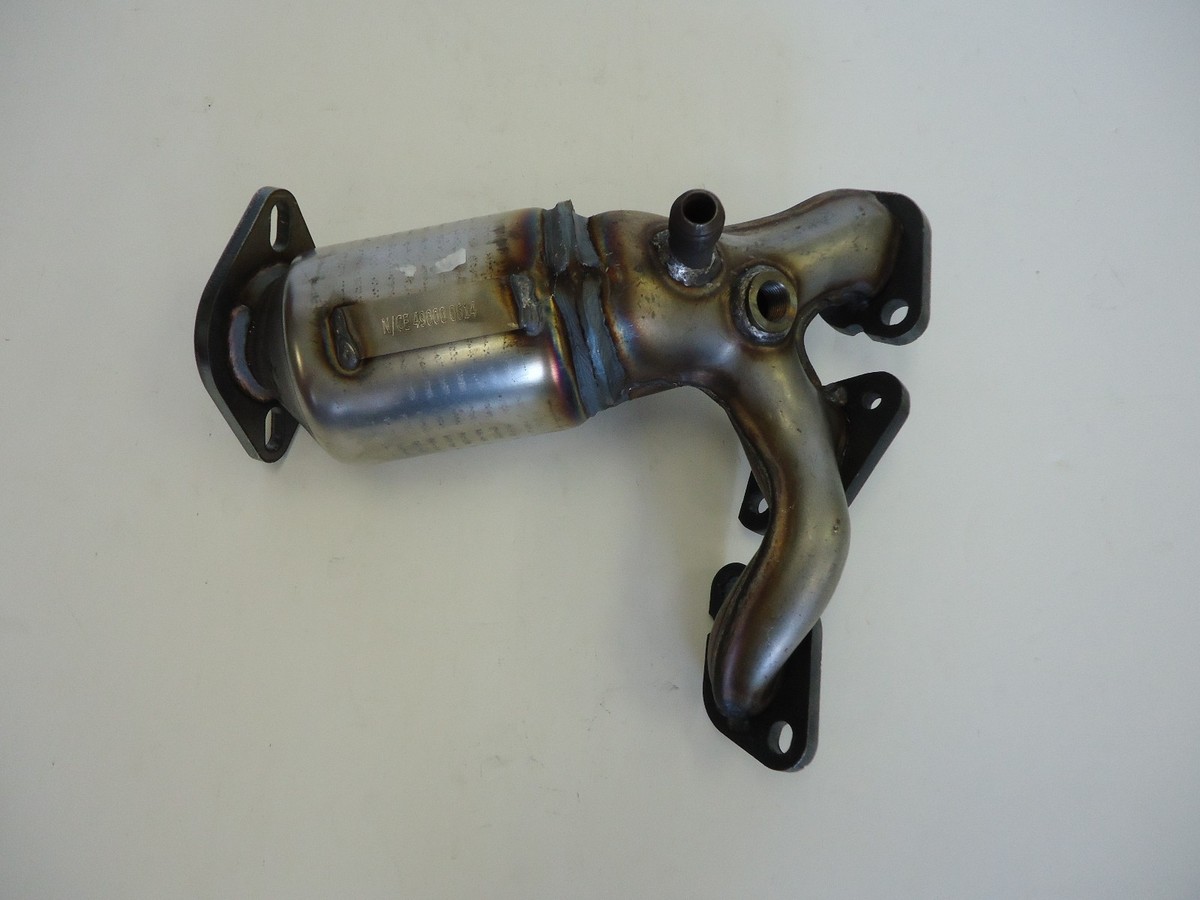 2002 2003 2004 2005 2006 Mazda Tribute 3.0L V6 Rear Manifold