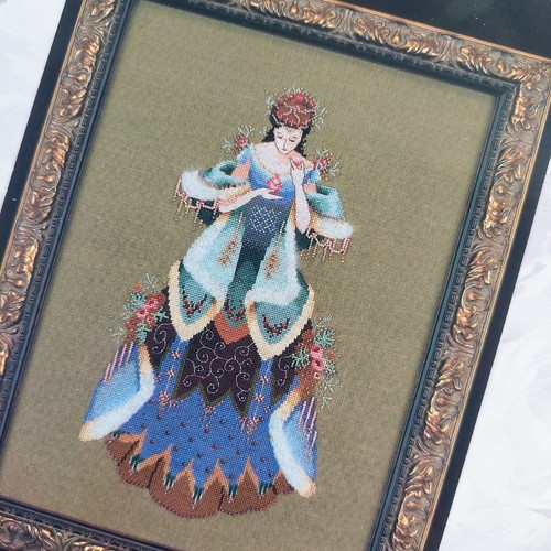 Scent Of Old Roses Beaded Cross Stitch Chart and Embellishment Pack Mirabilia - Picture 3 of 23