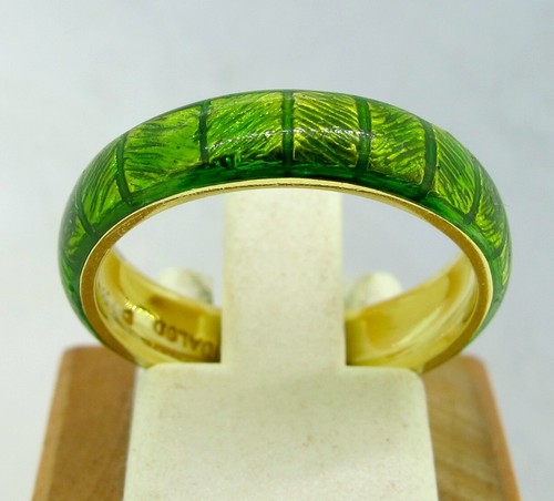 Hidalgo Green Enamel Stackable Eternity Band in 18K Yellow Gold Size 7.5 - Picture 2 of 7